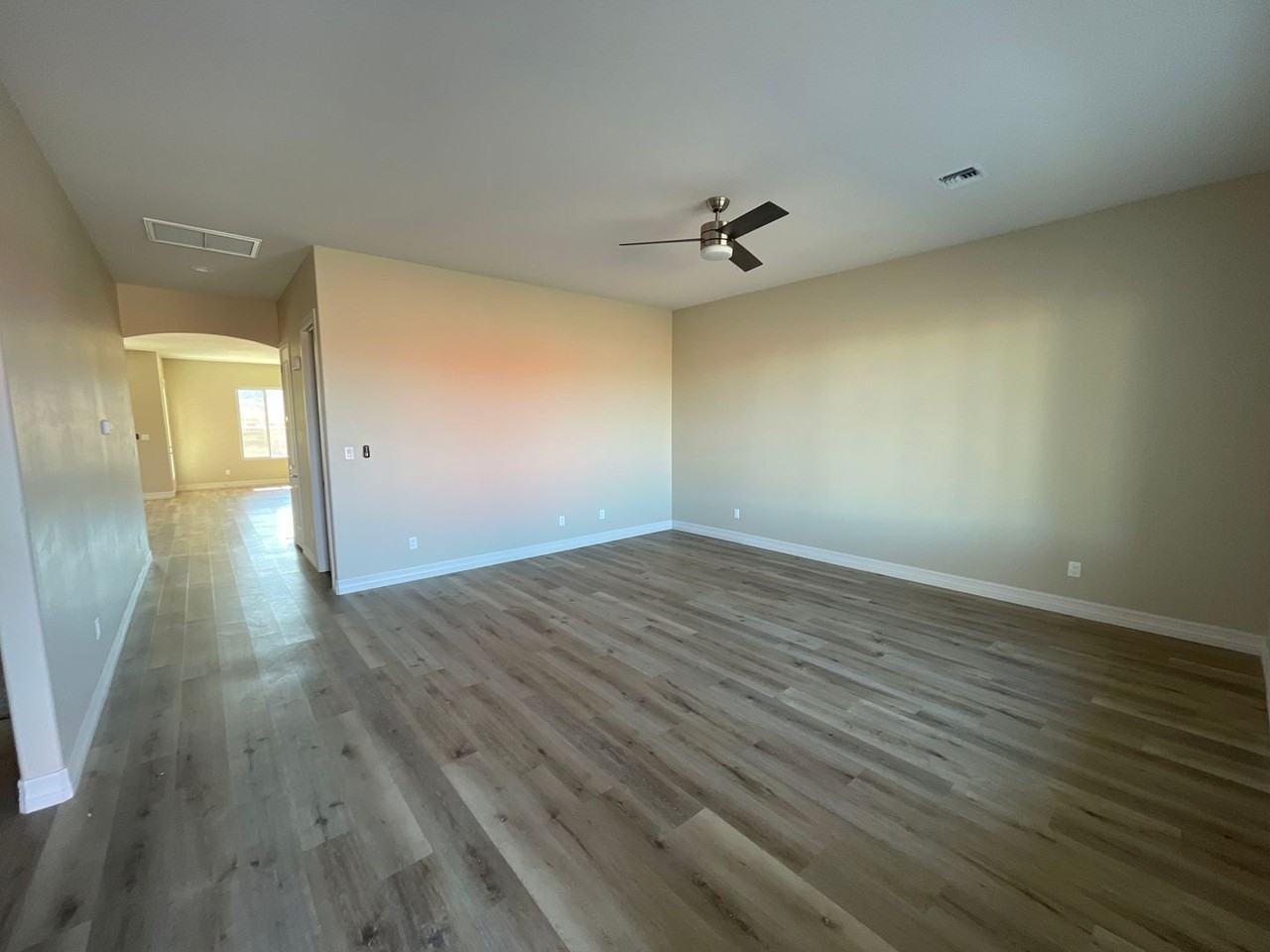 12771 S Karimme Ave - Photo 3 of 28
