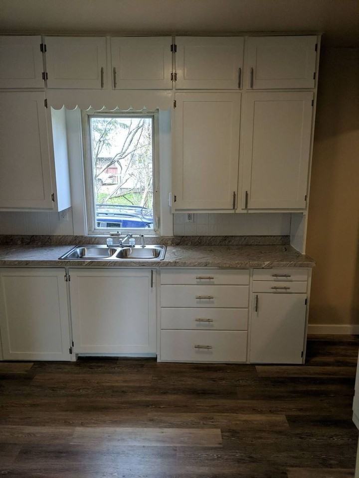 514 S Clermont St - Photo 3 of 17
