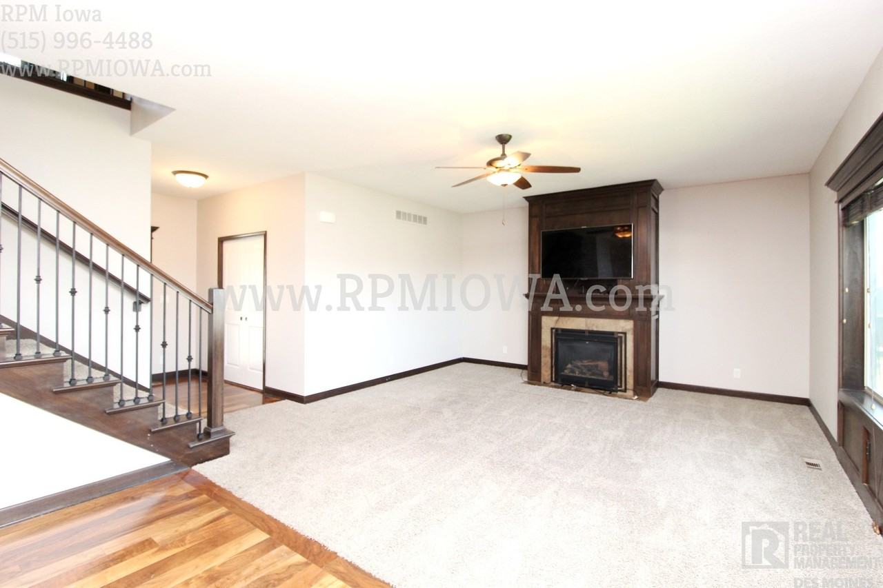 4128 145th St - Photo 3 of 38