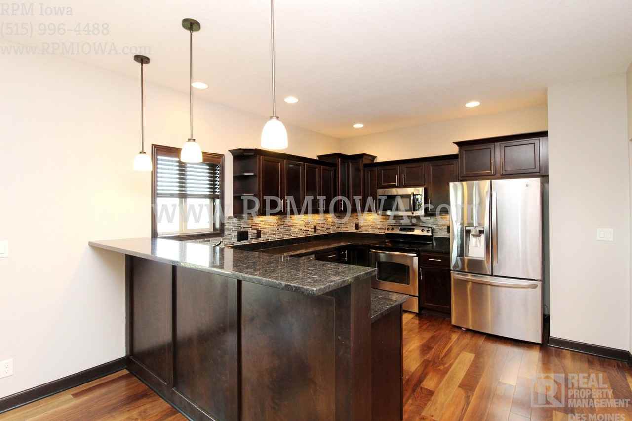 4128 145th St - Photo 6 of 38