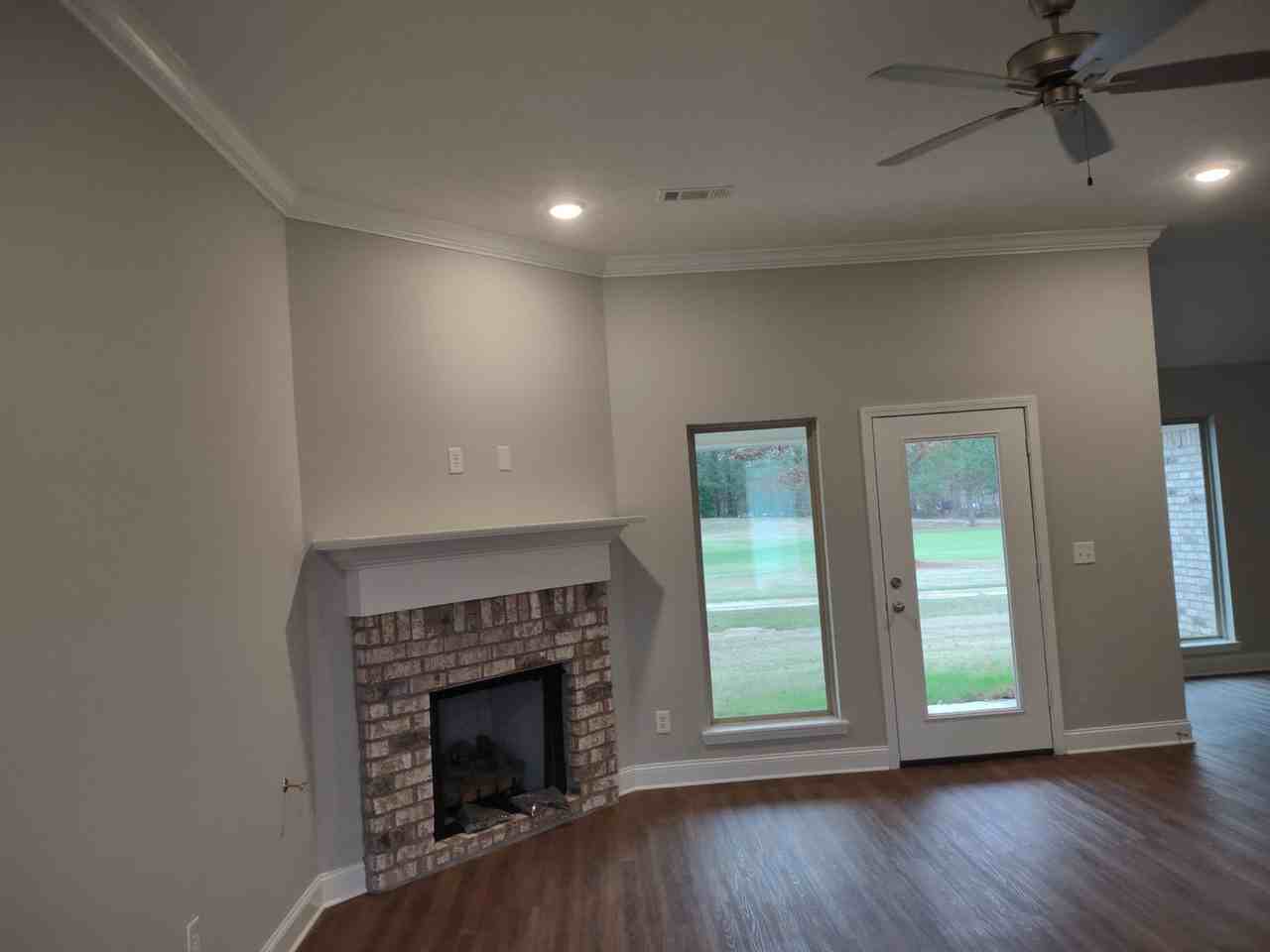620 Westfield Dr - Photo 7 of 33