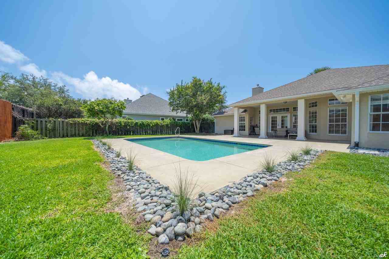 116 Palm Crossing Blvd - Photo 2 of 38