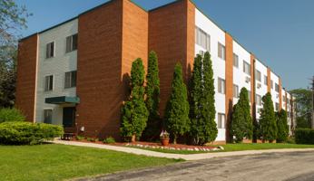 featured image of 2827 2827 - 2951 W. Parnell Avenue