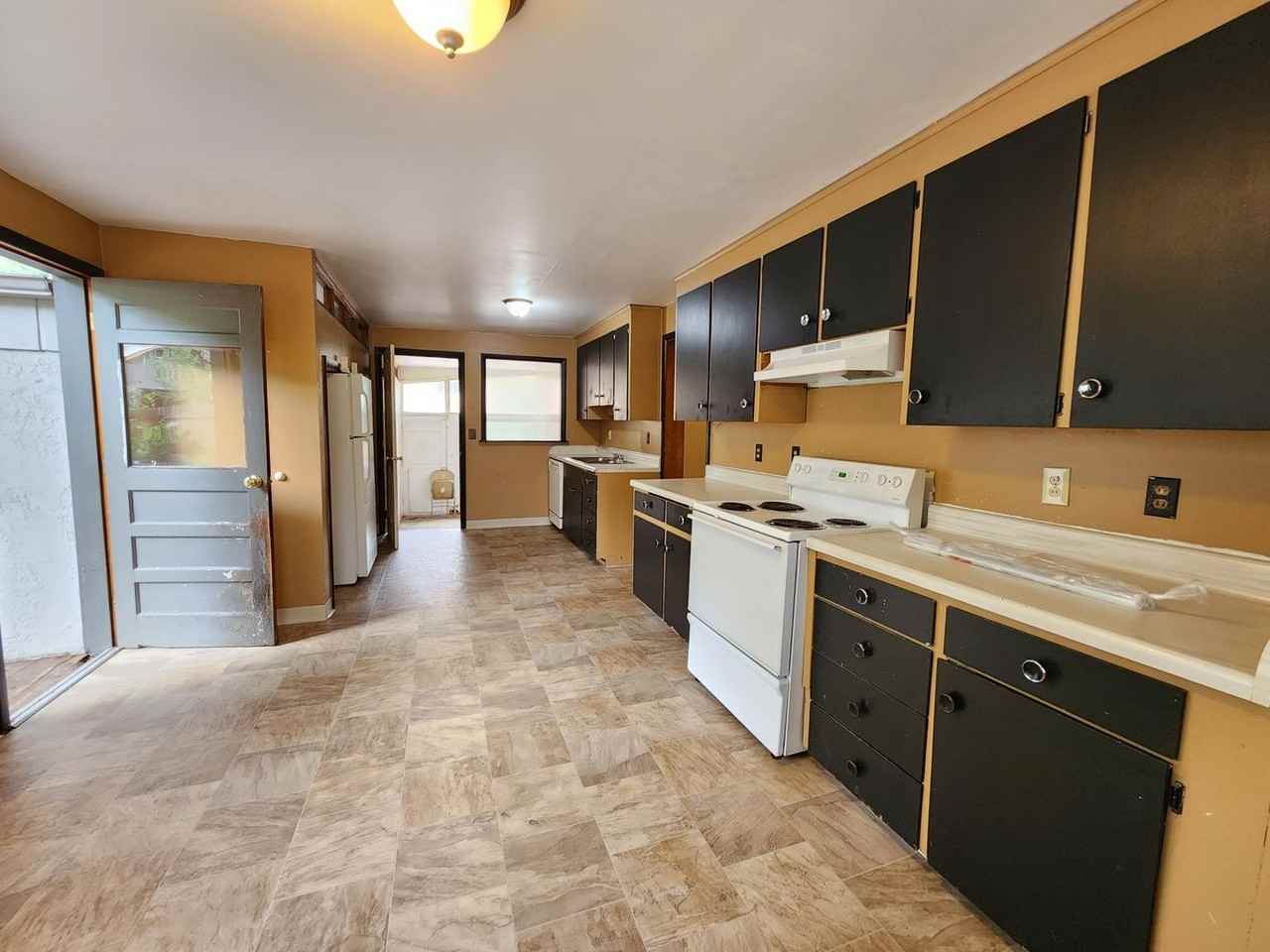 506 W Cheyenne Rd - Photo 7 of 12