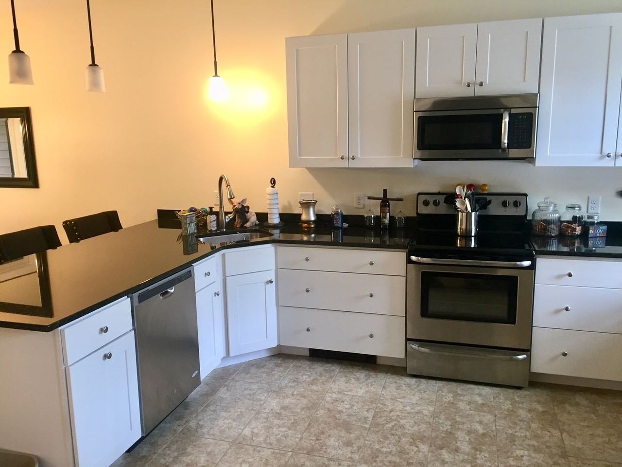 111 Grey Rock Rd - Photo 4 of 9