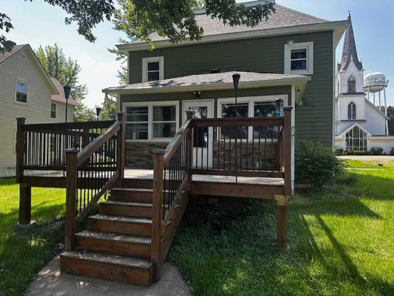 308 1st St S - Photo 2 of 24