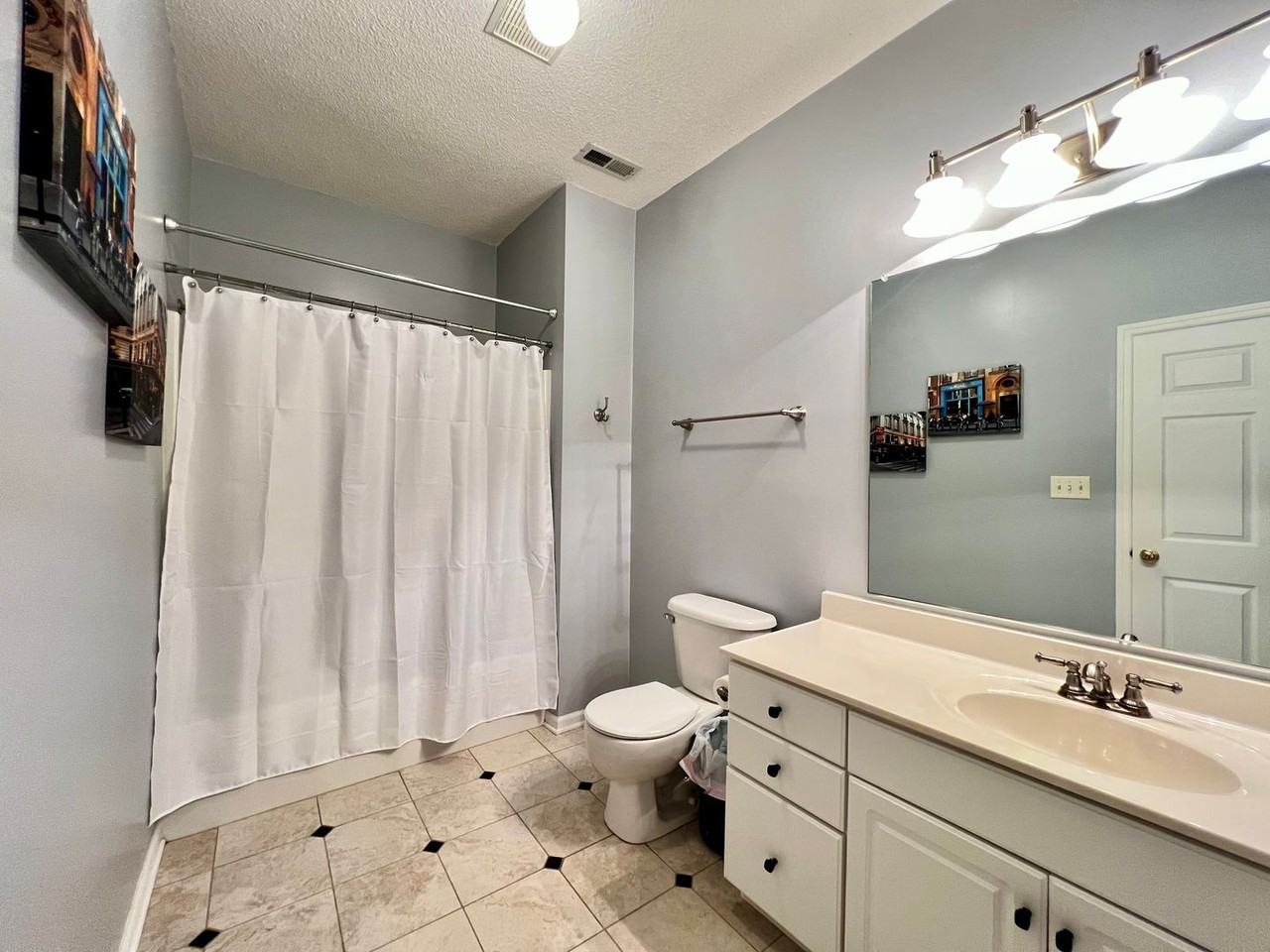 138 Glenwood Circle - Photo 7 of 13