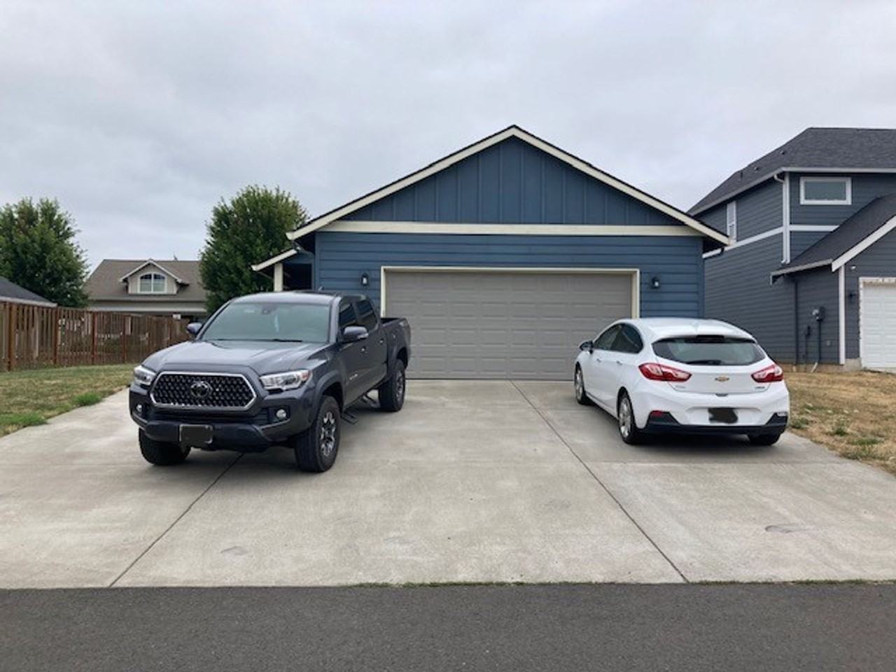 809 Miller St - Photo 3 of 14