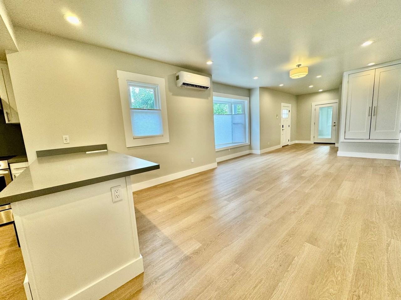 4818 South Warsaw Street - Photo 6 of 26