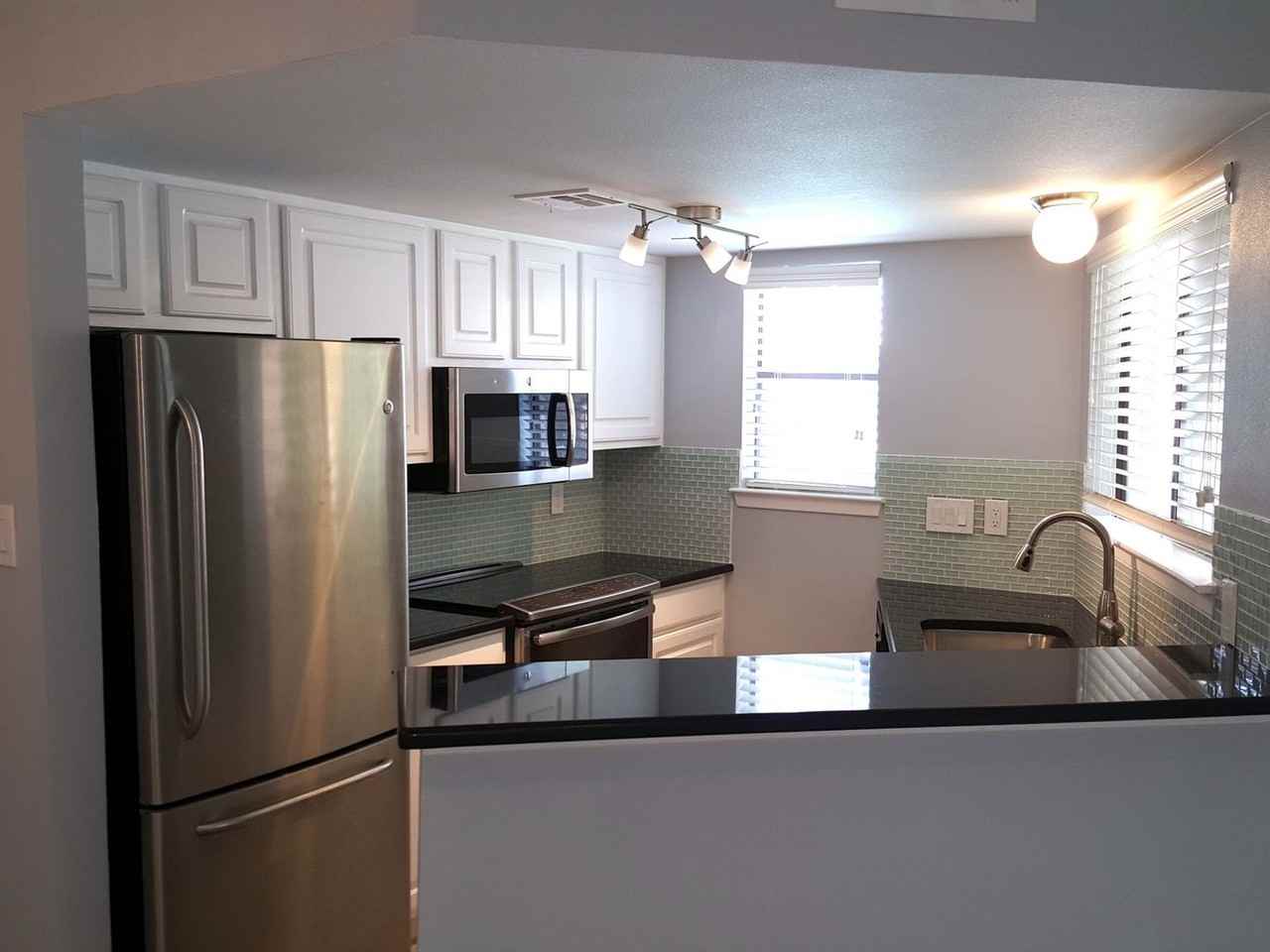 2500 Burleson Rd - Photo 4 of 13