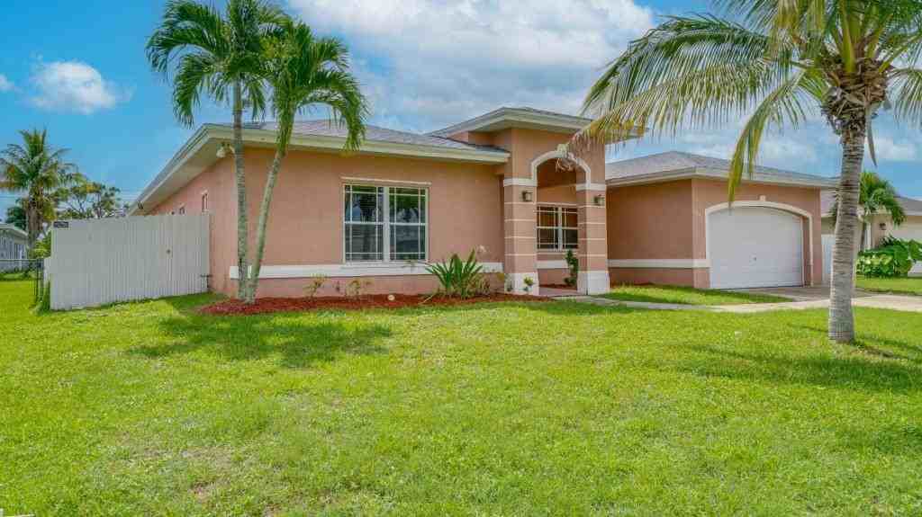 4539 Sw 6th Pl - Photo 2 of 26