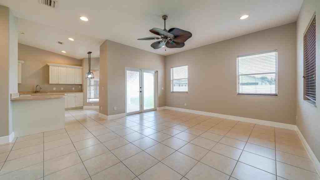 4539 Sw 6th Pl - Photo 5 of 26