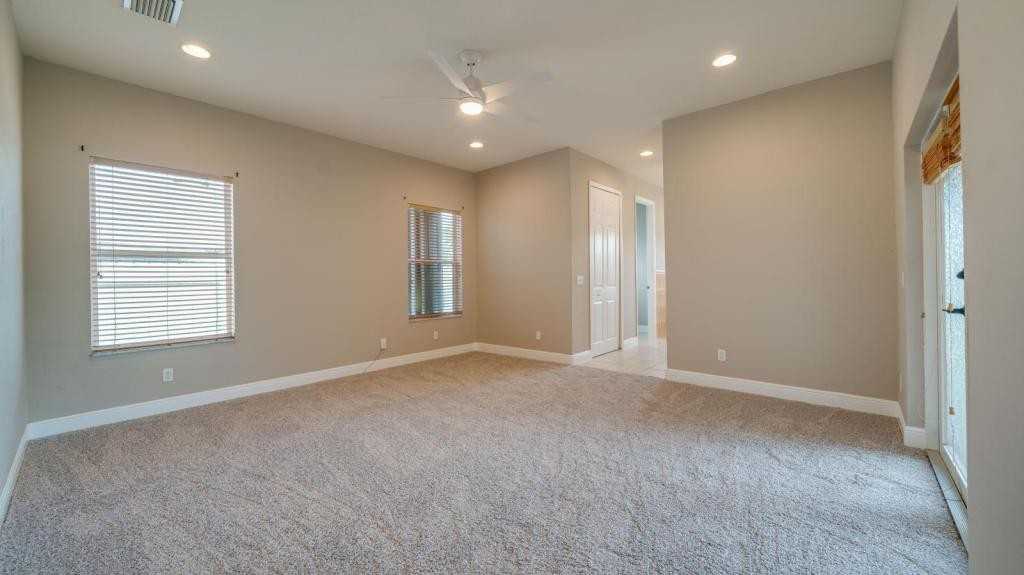 4539 Sw 6th Pl - Photo 6 of 26