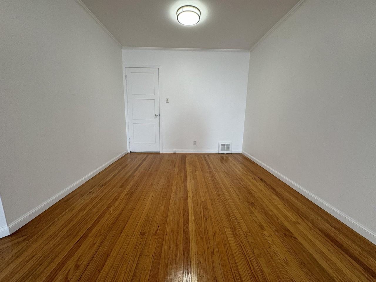 2286 40th Ave - Photo 2 of 11