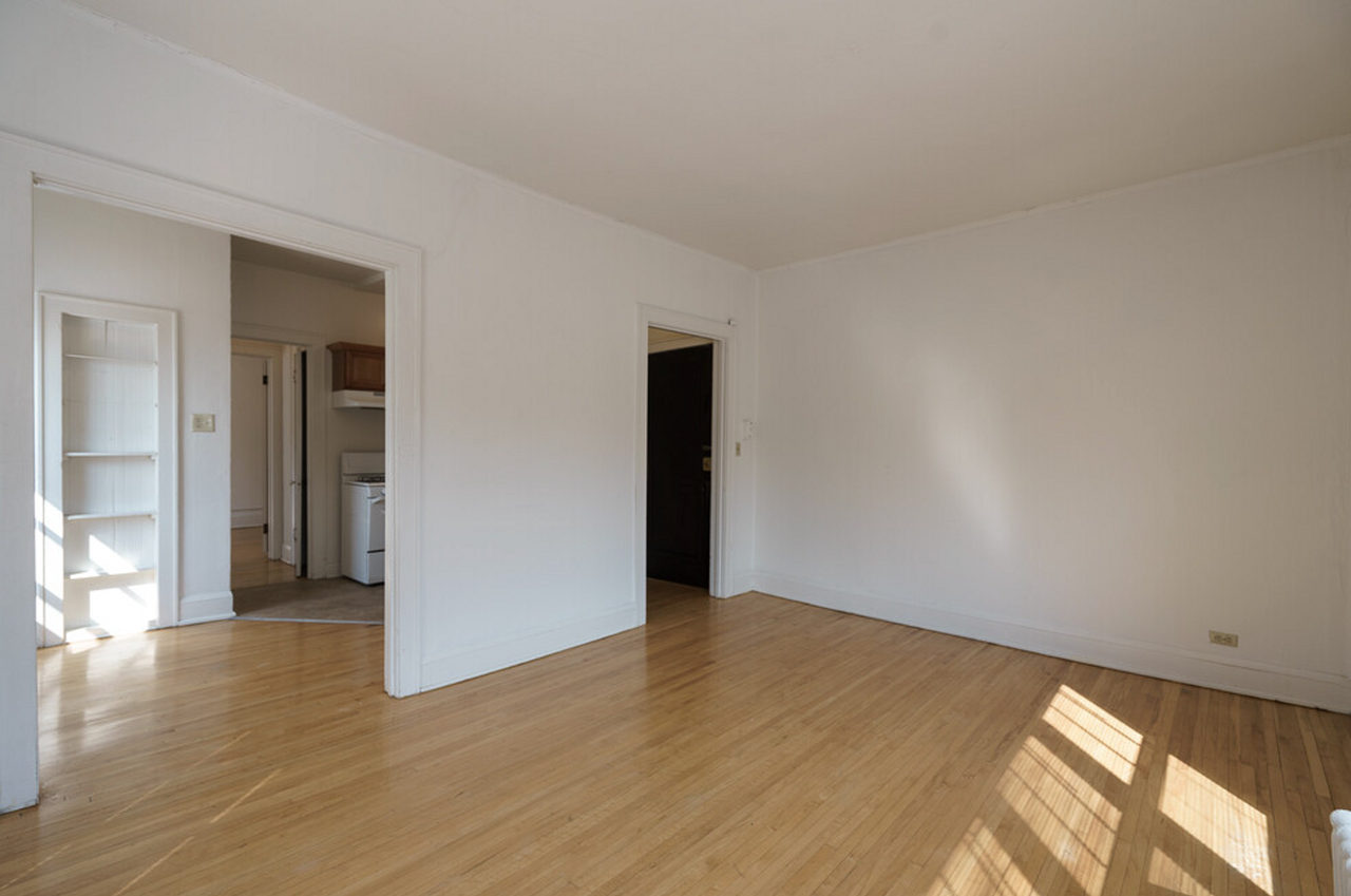 2400 Harriet Ave Apartments | Origen Living - Photo 6 of 16