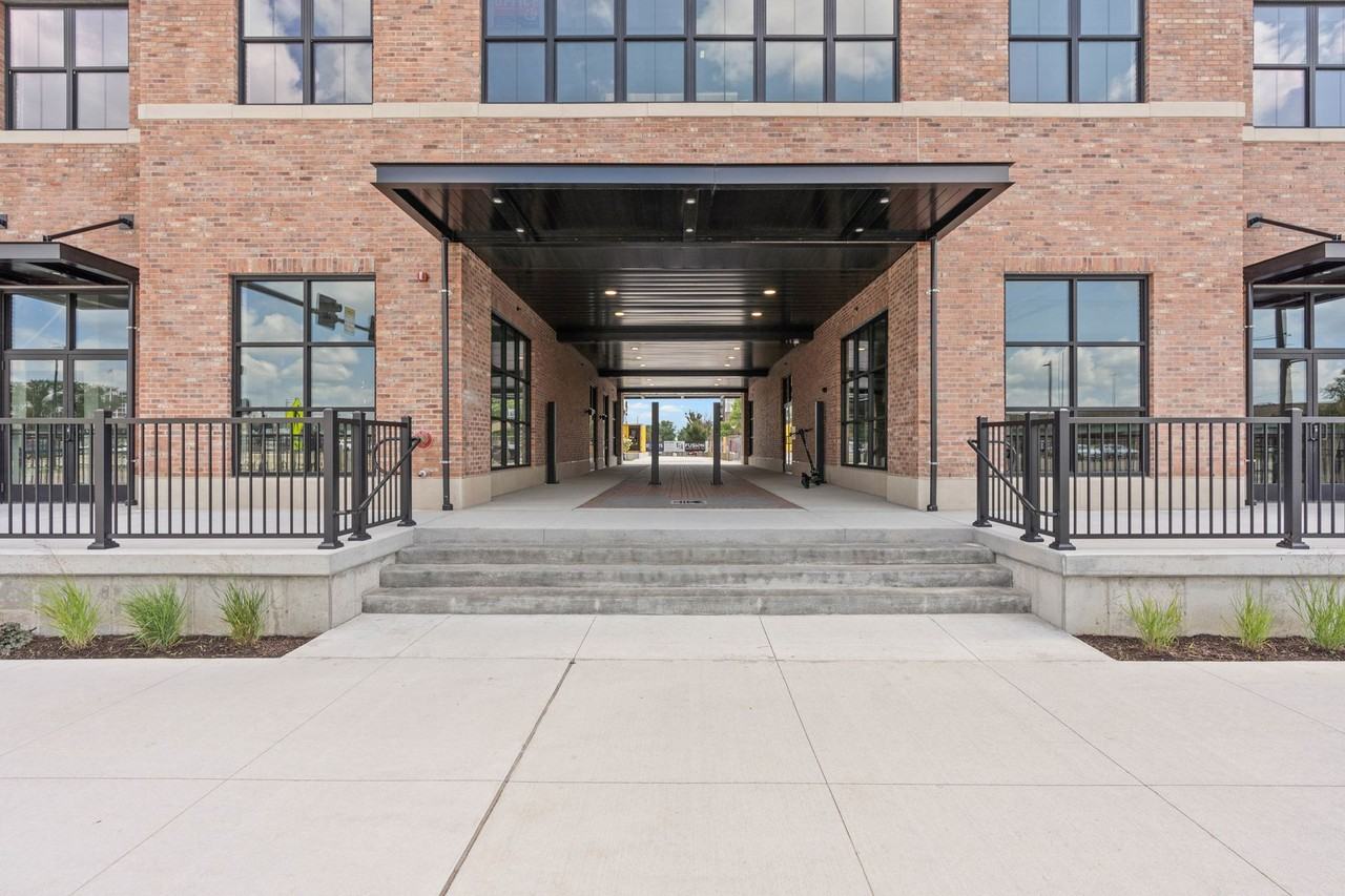 151 Lofts ~ 151 1st Avenue ~ Downtown Living!! - Photo 7 of 25