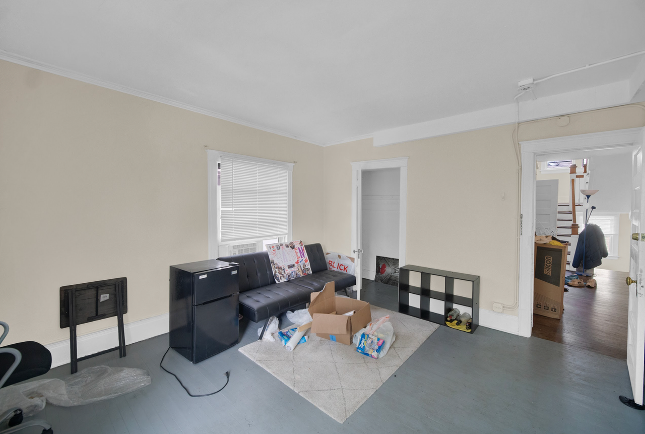 2000 Sherman Ave - Photo 3 of 19