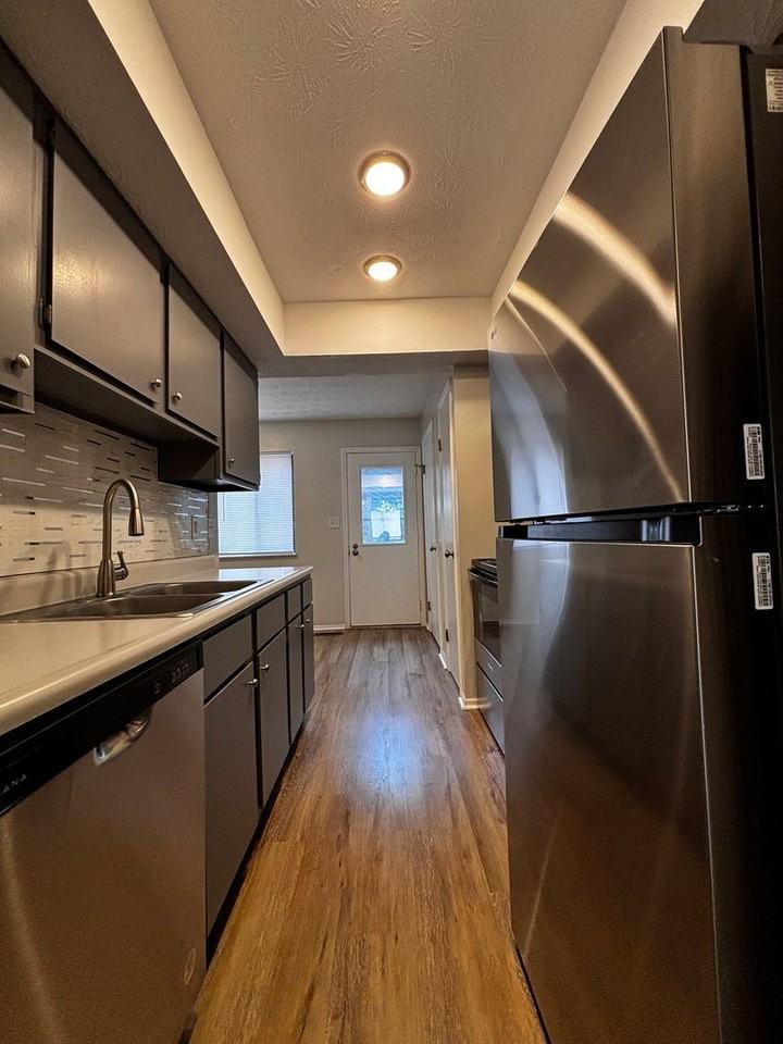 3534 Spanish Villa Dr - Photo 2 of 12
