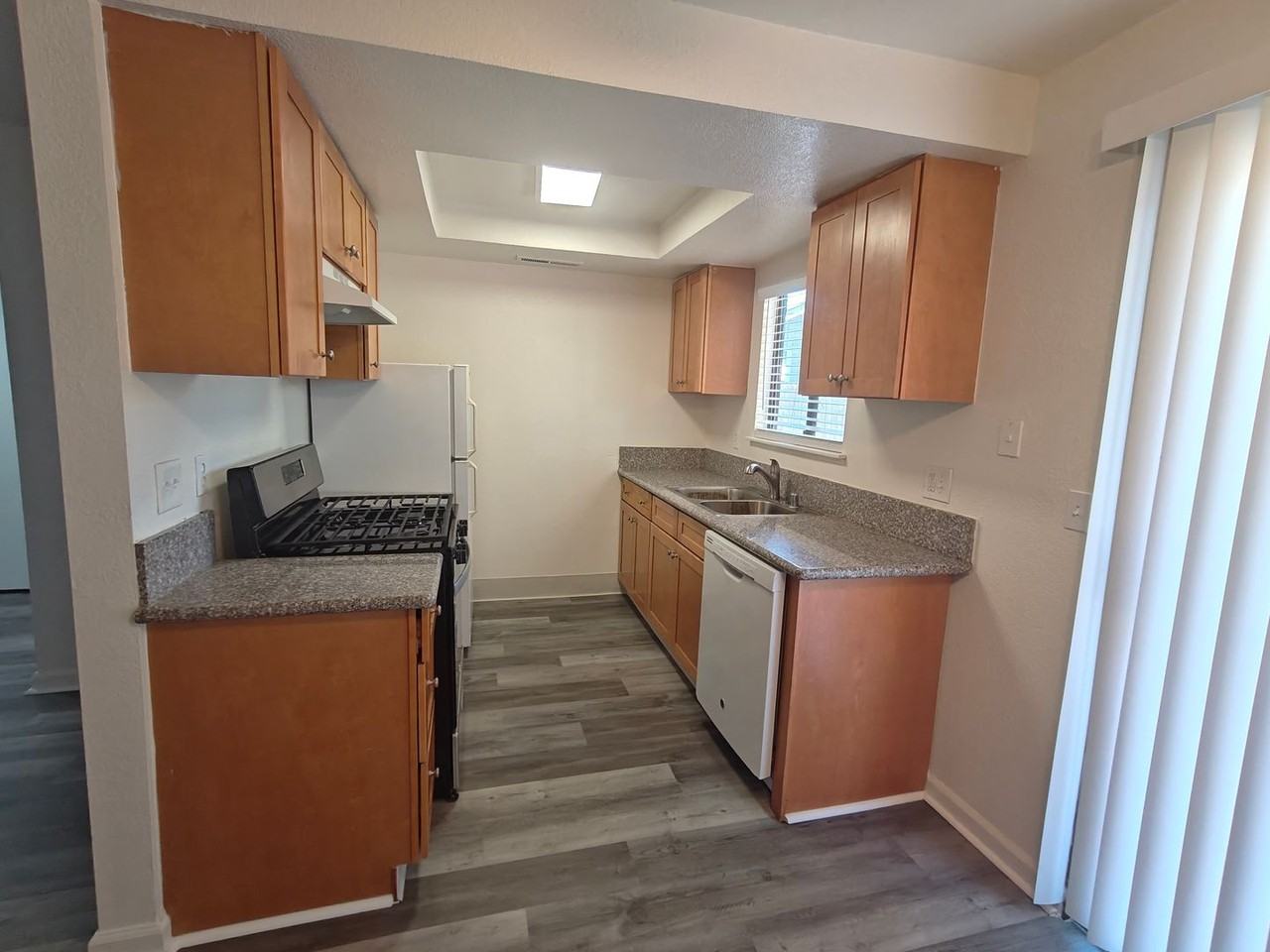Hidden Oak Apartments - Photo 4 of 14