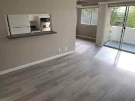 s7707 - Photo 1 of 1