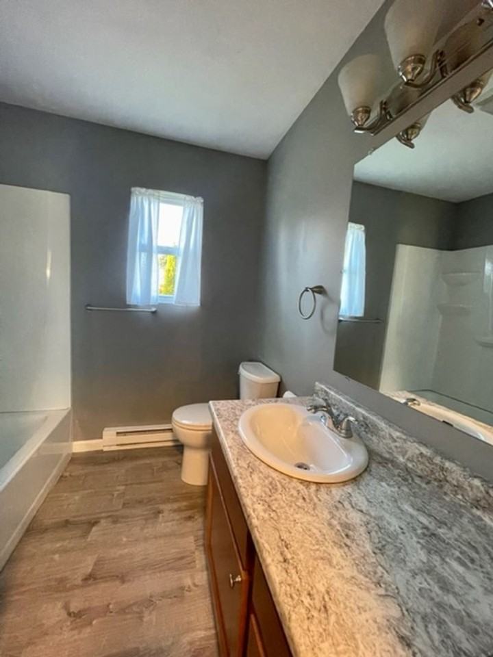 1410 Peachtree Dr #1412 - Photo 6 of 6