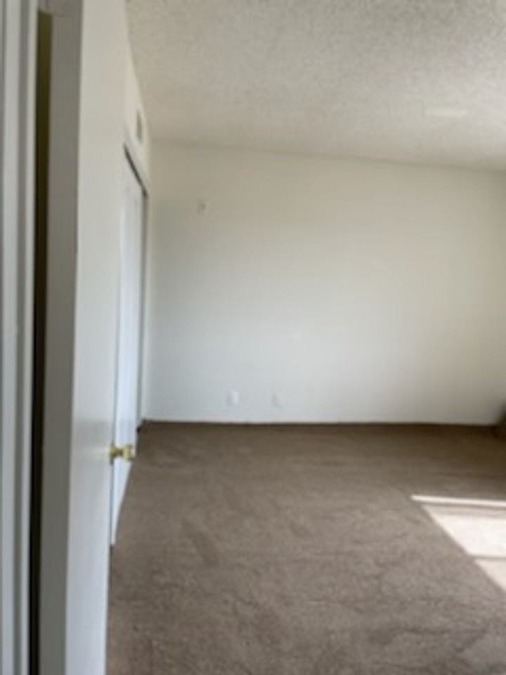 061 - Orange Grove Apartments - Photo 4 of 7