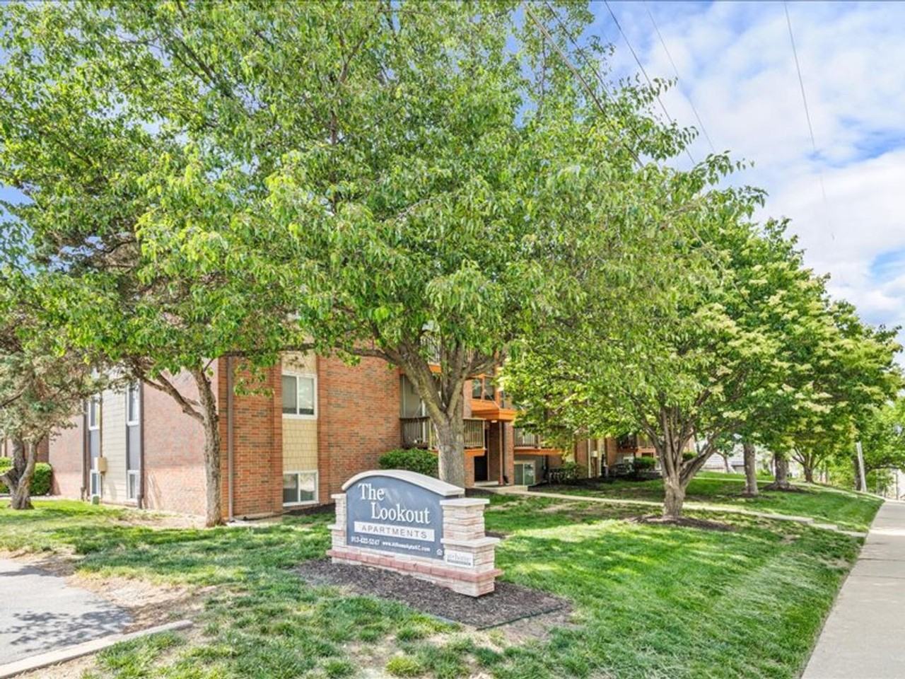 72-02 The Lookout - Photo 2 of 32