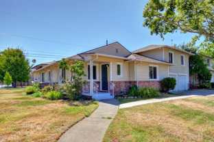 5400-5402 Folsom Blvd - Photo 1 of 1