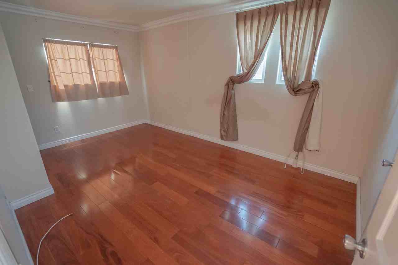 4215 Camero Ave - Photo 7 of 12