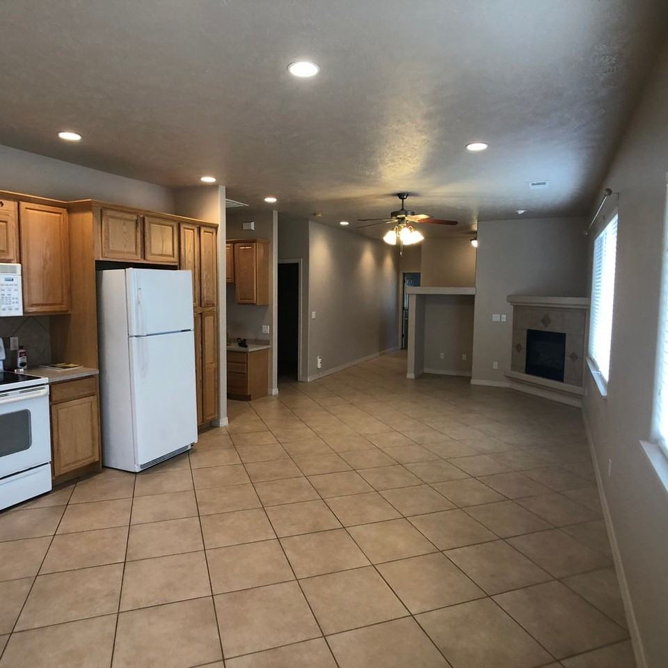 552 Garden Cress Ct - Photo 3 of 34