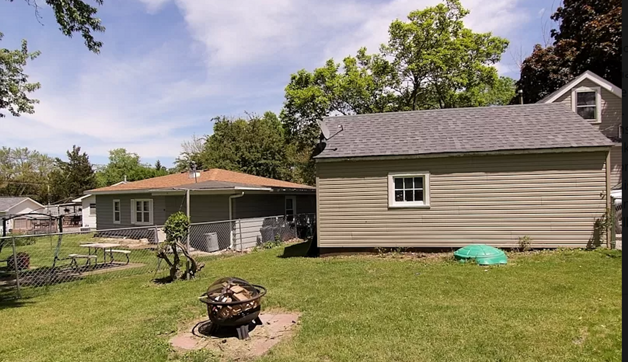 1580 13th Ave - Photo 6 of 31