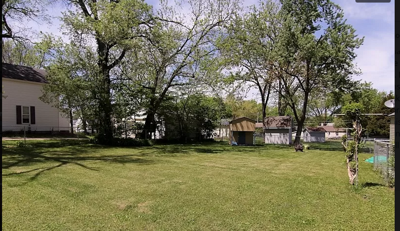 1580 13th Ave - Photo 7 of 31