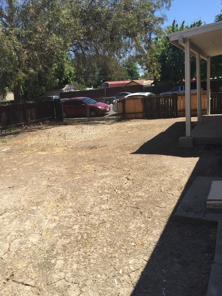 226 S 3rd St - Photo 2 of 13