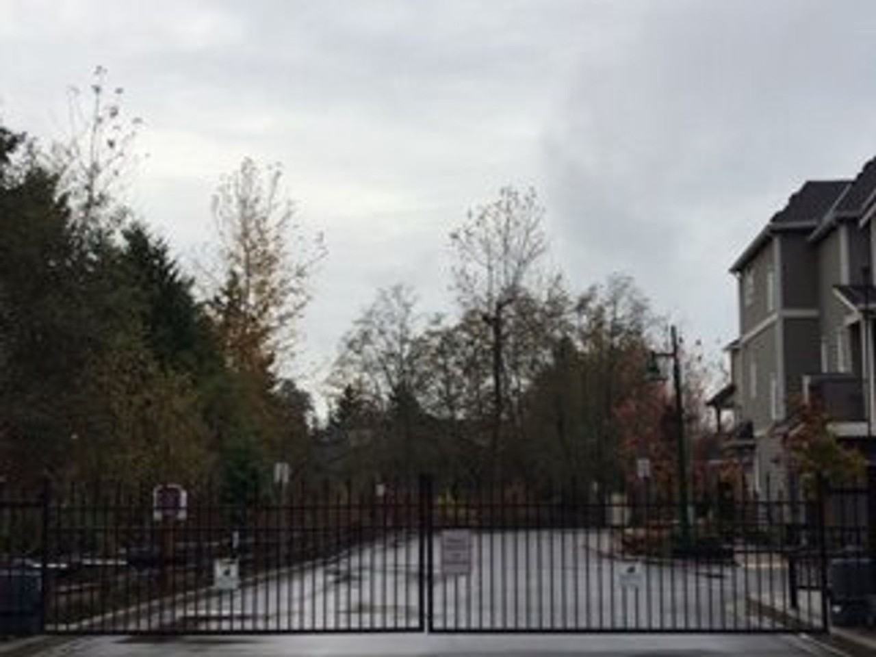 11012 20th Dr Se - Photo 2 of 26