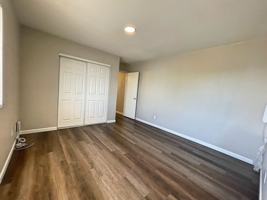 featured image of 432 432/454 E 9th Ave