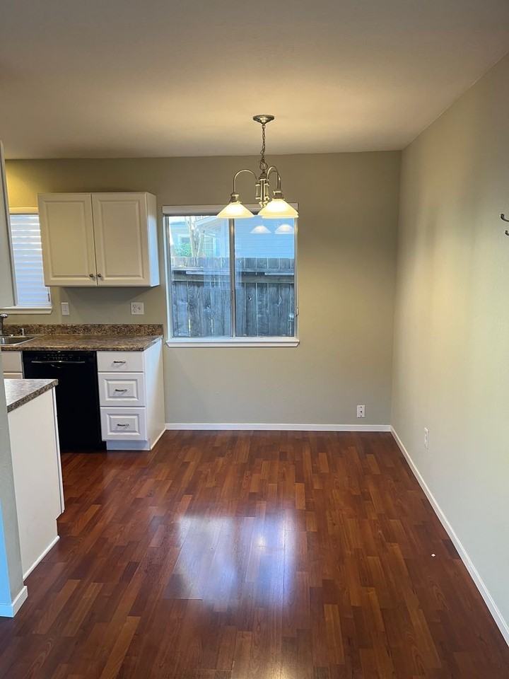 1233 Humboldt Street - Photo 3 of 11