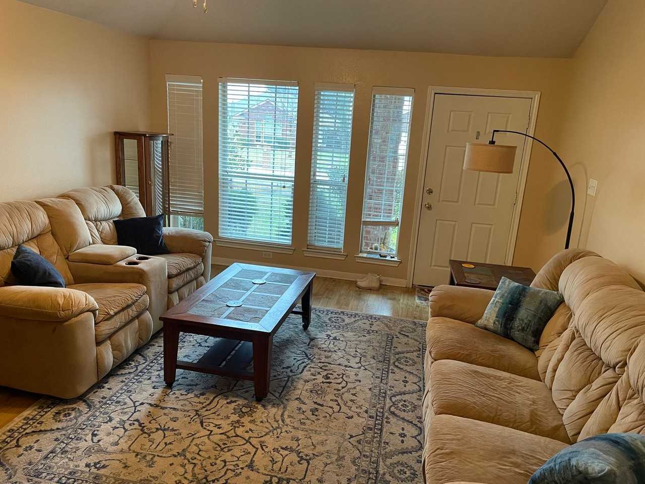 603 Plano Dr - Photo 3 of 16