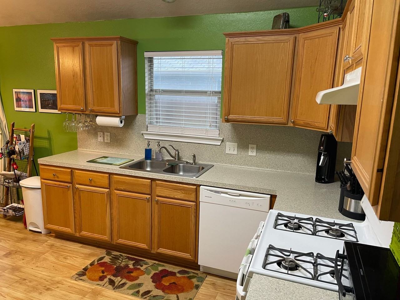 603 Plano Dr - Photo 5 of 16