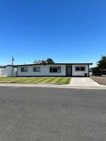 featured image of 803 N Vista Dr