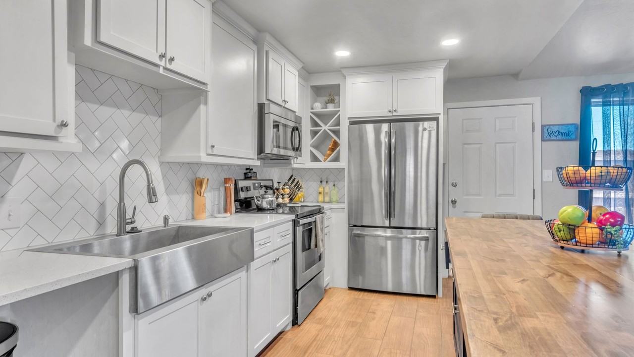 1115 Osage St - Photo 5 of 31