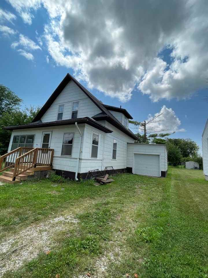 1411 16th St - Photo 2 of 17