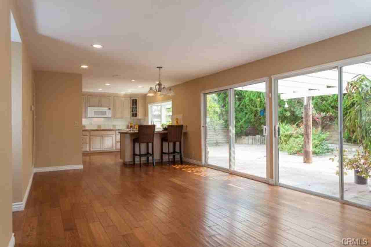 33069 Elisa Dr - Photo 3 of 29