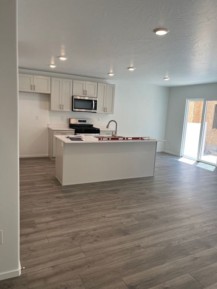 2981 W Graham Loop - Photo 4 of 11