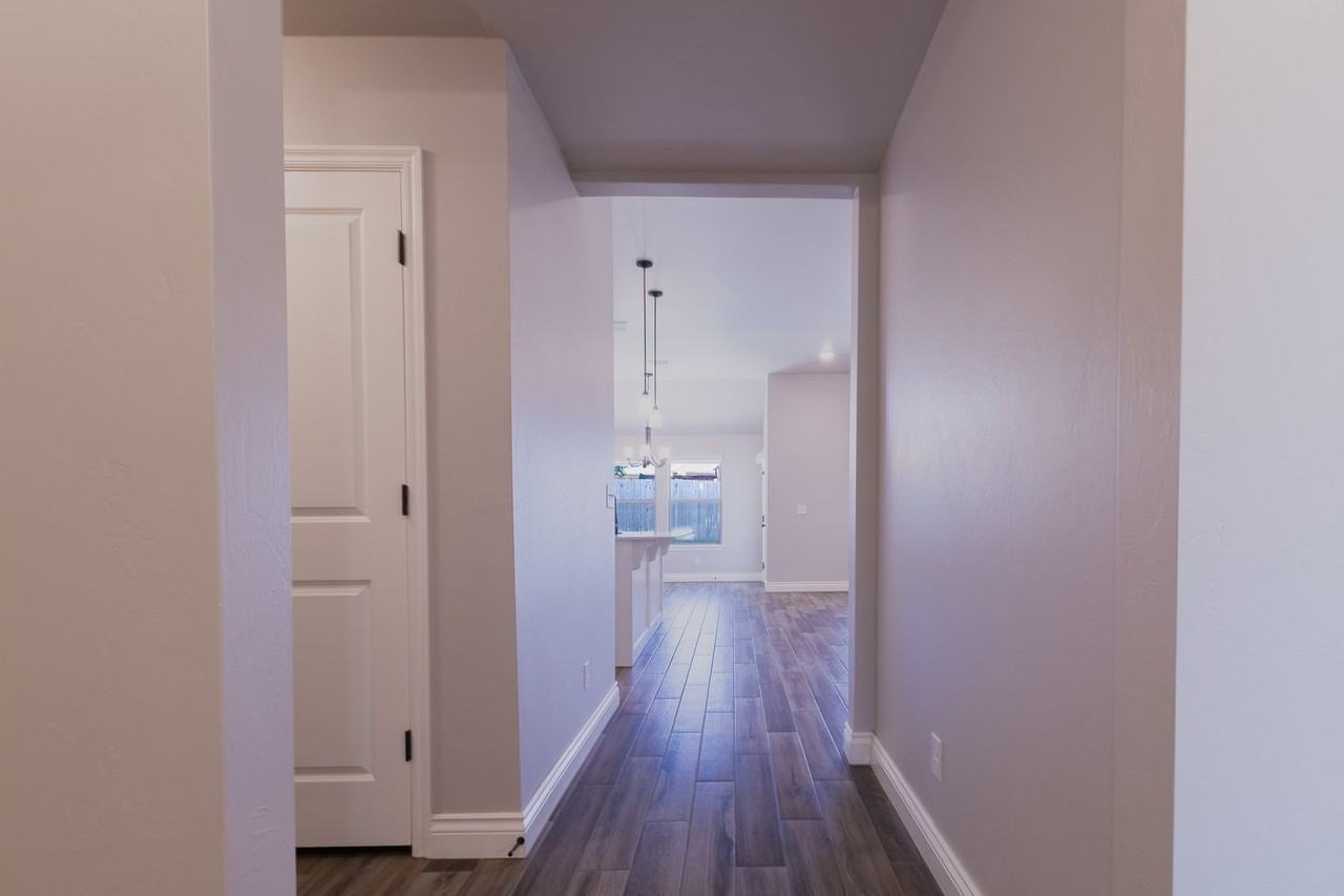 16116 Quiet Storm Dr - Photo 3 of 22