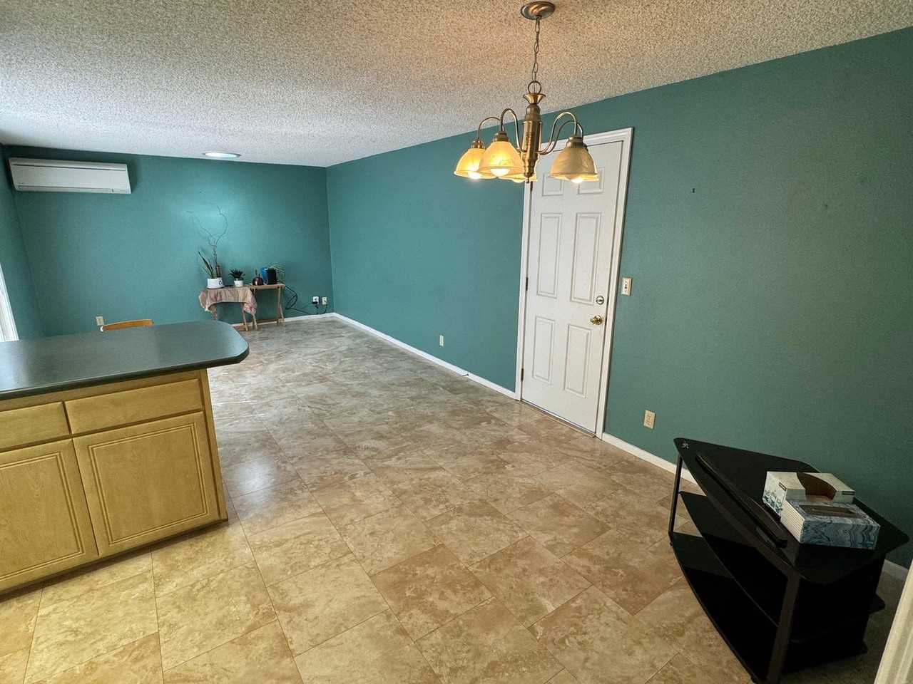 3406 Harlow Rd - Photo 7 of 39