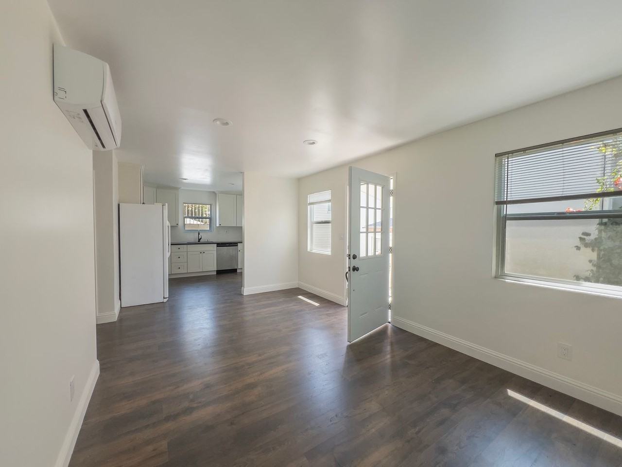 1833 108th Ave #1835 - Photo 3 of 14