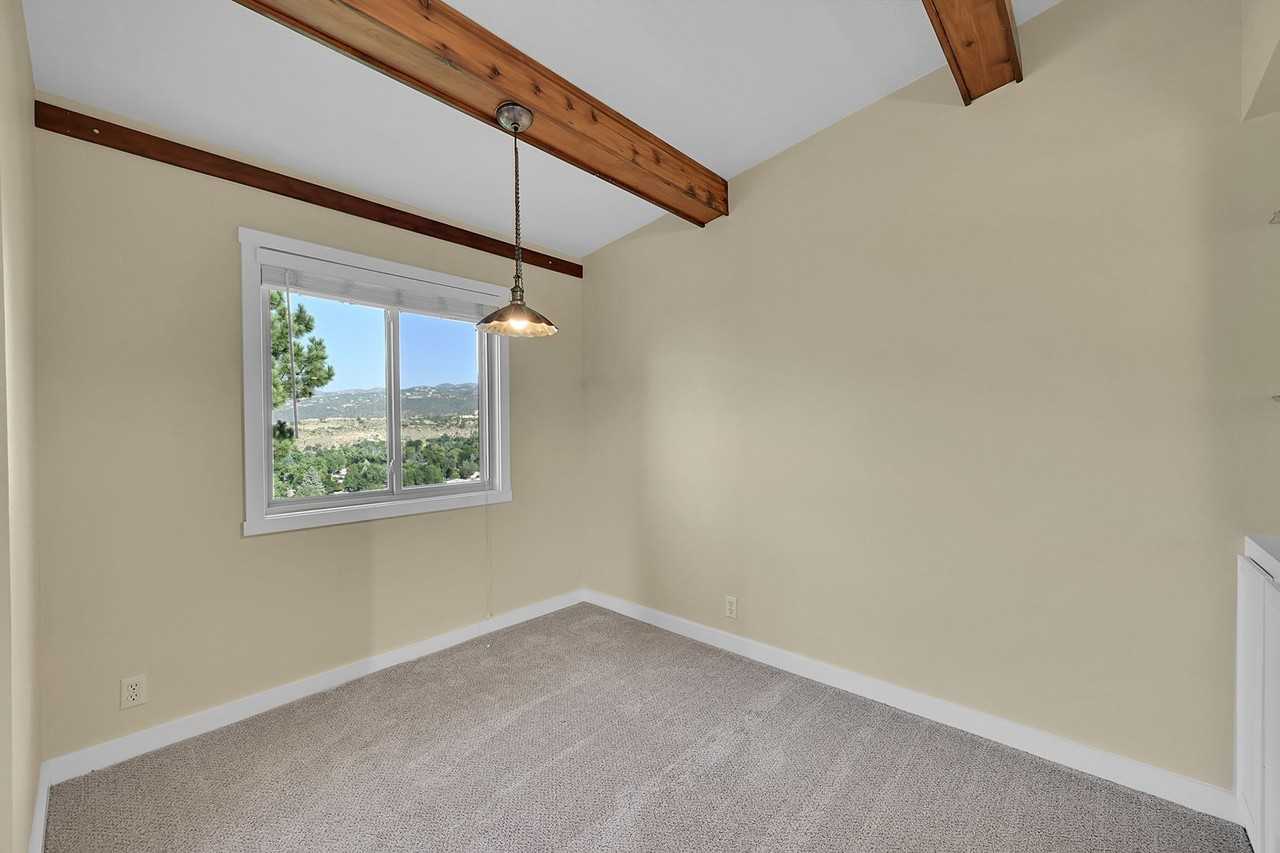 1058 Fontmore Rd #C - Photo 7 of 21