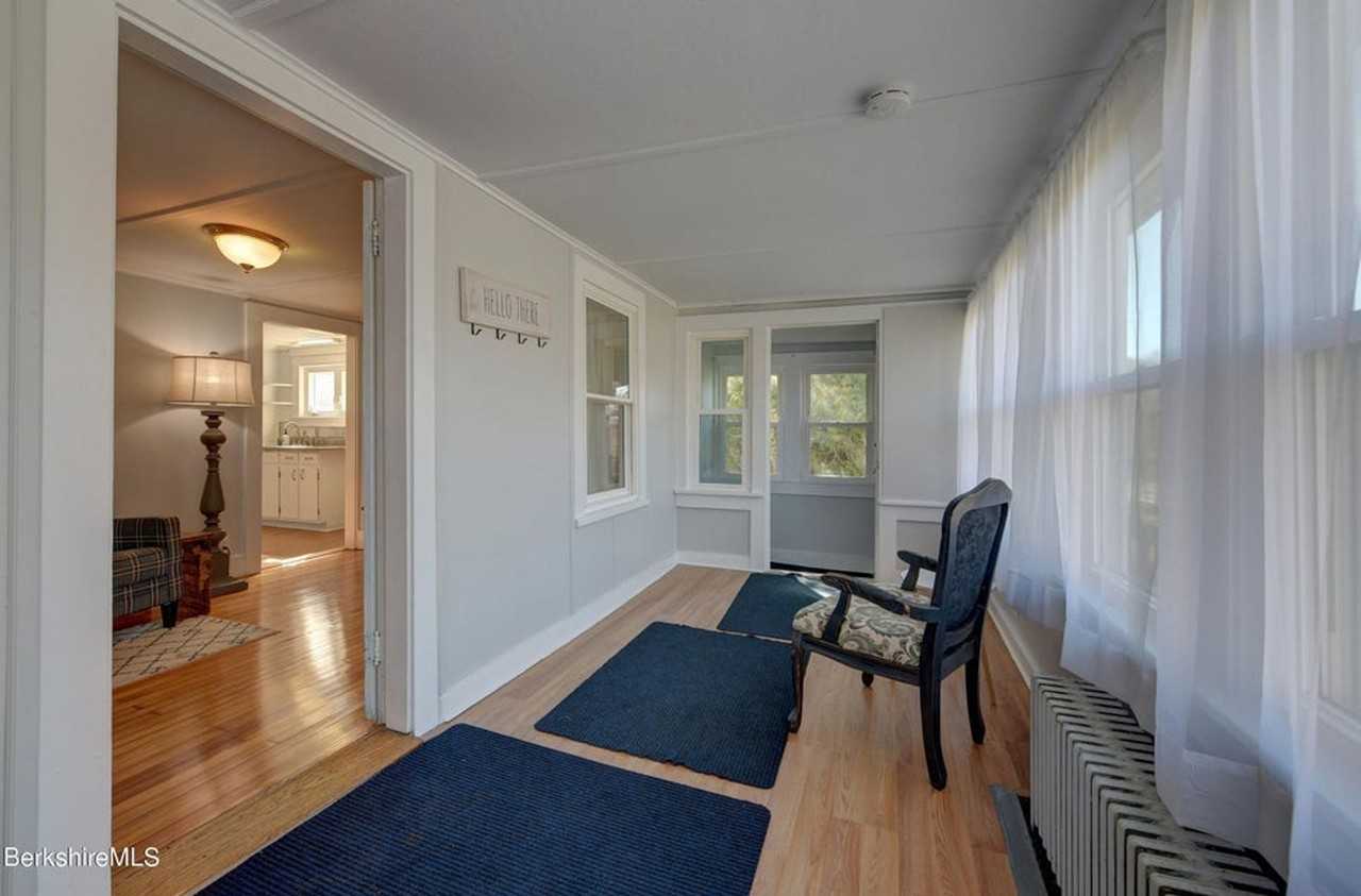 386 N Hoosac Rd - Photo 3 of 22