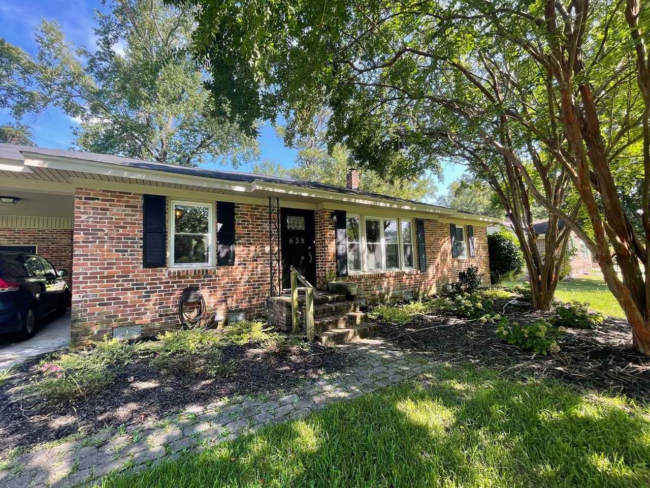 638 Byron Rd - Photo 2 of 25