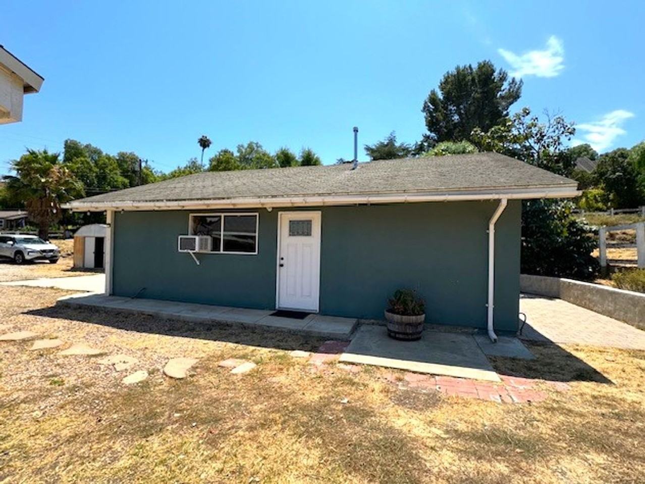 10767 Citrus Dr - Photo 2 of 7